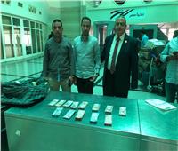جمارك مطار أسيوط تضبط محاولة تهريب كمية من النقد المصري والأجنبي