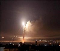 الجيش الإسرائيلي يستهدف جنوب دمشق بصواريخ.. والدفاعات الجوية السورية تتصدى