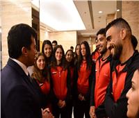 أشرف صبحي يدعم منتخب البادل قبل انطلاق تصفيات كأس العالم 