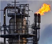 خبراء: وضع سقف لسعر النفط الروسي يؤدي إلى مستويات مجنونة في سعر البرميل