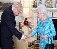 ملكة بريطانيا تقبل استقالة جونسون