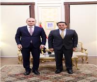 وزير الصحة يبحث مع سفير بيلاروسيا لدى مصر تعزيز التعاون في القطاع الطبي