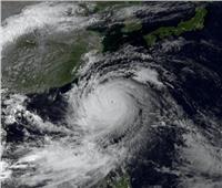 الإعصار «نانمادول» الخطير يضرب اليابان