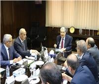 «شاكر» يتابع مؤشرات الأداء بنطاق عمل شركة مصر العليا لتوزيع الكهرباء 