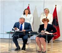 وزيرة الثقافة و نظيرتها الألبانية تشهدان توقيع بروتوكول تعاون بين الجانبين