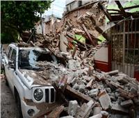 زلزال وإعصار يضربان المكسيك 