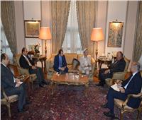 وزير الخارجية يستقبل ياسمين فؤاد للتنسيق ومتابعة الإعداد لمؤتمر المناخ
