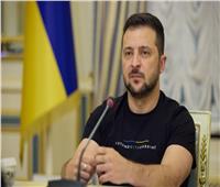 زيلينسكي يشكر بايدن على تقديم مساعدات جديدة لأوكرانيا