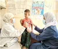 محافظ المنيا يتابع جهود مديرية الصحة في تنظيم القوافل الطبية بجميع المراكز