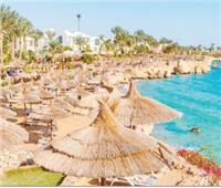 بوصلة السياحة باتجاه مصر.. 4,9 مليون سائح في 6 أشهر وطفرة بـ«حجوزات الشتاء»