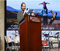 بالصور.. تكريم أحمد أمين في افتتاح مهرجان حكاوي الدولي لفنون الطفل