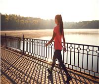المشي بهذه الطريقة يمكن أن يقلل من خطر الإصابة بالنوبات القلبية والسرطان