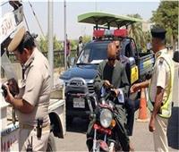 تحرير 1173 مخالفة لقائدي الدراجات النارية لعدم ارتداء «الخوذة»