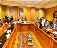 محافظ أسيوط يتابع الموقف التنفيذي لمشروعات تطوير الريف المصري