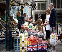 «غلاء المعيشة».. يُجبر البريطانيين على التخلي عن وجبات الطعام