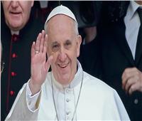 بابا الفاتيكان يترأس قداسا يضم 30 ألف شخص بإستاد البحرين 