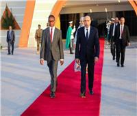 الرئيس الموريتاني يتوجه إلى مصر للمشاركة في قمة المناخ