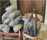 ضبط 30 قطعة سلاح نارى وكمية من المخدرات في أسيوط 