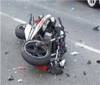 إصابة 5 أشخاص في حادث تصادم دراجة نارية مع سيارة بالرماية 