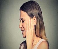 وصفات طبيعية.. علاج التهاب الأذن الوسطى عند الكبار