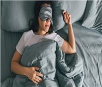 الأخبار العالمية السيئة قد تفسد نوم النساء أكثر من الرجال