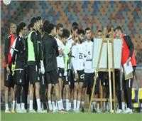 قبل ساعات من مباراة مصر وبلجيكا... قناة إماراتية مفتوحة تعلن إذاعة المباراة 