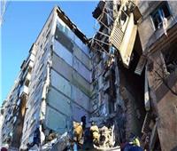 انهيار مبنى مكون من 5 طوابق إثر انفجار غاز في سخالين جنوب روسيا