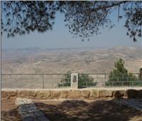 هل قبر نبى الله موسى بـ «جبل نيبو»؟ خبير آثار يوضح