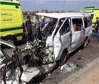 إصابة 13 شخصاً في حادث تصادم سيارتين و«توك توك» في أسيوط