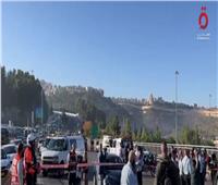 إغلاق مداخل القدس بعد ارتفاع عدد ضحايا الانفجارين بالمدينة | فيديو