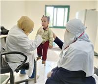 صحة المنيا تقدم الخدمات الطبية والعلاجية لـ1894 حالة بقرية جبل الطير 