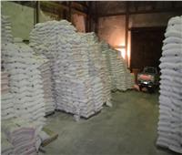 إحباط تداول 11 ألف طن أرز وسلع و4 ملايين لتر مواد بترولية بالسوق السوداء