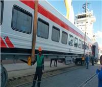 «النقل» تعلن استئناف توريد عربات السكة الحديد الجديدة من المجر | صور