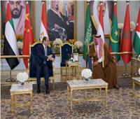لحظة وصول الرئيس السيسي للسعودية للمشاركة بالقمة العربية الصينية| فيديو