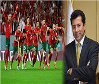 وزير الرياضة يهنىء نظيره المغربى بإنجاز الوصول إلى المربع الذهبي لكأس العالم
