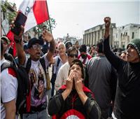 رئيس وزراء بيرو يدعو المتظاهرين للحوار والالتزام بالقانون
