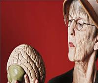 دراسة: مرض «كوفيد» الحاد يشبه إلى حد كبير شيخوخة دماغ الإنسان
