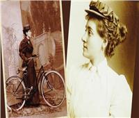 حكايات| آني لندنديري.. أول سيدة تركب دراجة حول العالم