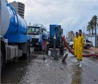 محافظ الإسكندرية: تكثيف التواجد الميداني لتصريف مياه الأمطار الغزيرة 