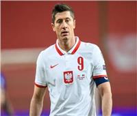 ليفاندوفسكي ناعيًا بيلية: خسر عالم كرة القدم بطلًا