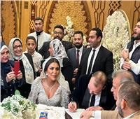 لحظة توقيع هاجر الشرنوبي وأحمد الجابري على عقد قرانهم | صور 