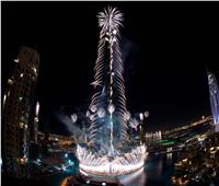 احتفال مبهر بالعام الجديد من برج خليفة في دبي.. فيديو