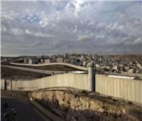 إسرائيل تبني جدارًا عازلًا جديدًا شمال الضفة الغربية