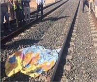إصابة سيدة وابنها سقطا من قطار في أسيوط
