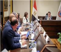 وزير الصحة يعقد اجتماعًا مع غرفة التجارة الأمريكية بالقاهرة