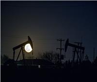 الوكالة الدولية للطاقة أكثر تحفظاً من «أوبك» بتوقعات الطلب على النفط في 2023
