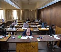 رئيس جامعة القاهرة: انتظام الامتحانات داخل اللجان دون تسريبات| صور