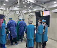 بدء تشغيل أحدث جهاز للقسطرة المخية بمركز جراحة المخ والأعصاب في جامعة المنصورة 
