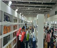 إقبال كبير على جناح قصور الثقافة بمعرض القاهرة الدولي للكتاب 