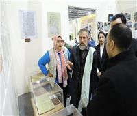 ممثل منظمة الأمم المتحدة للطفولة "يونيسيف" يتفقد جناح الأزهر بمعرض الكتاب